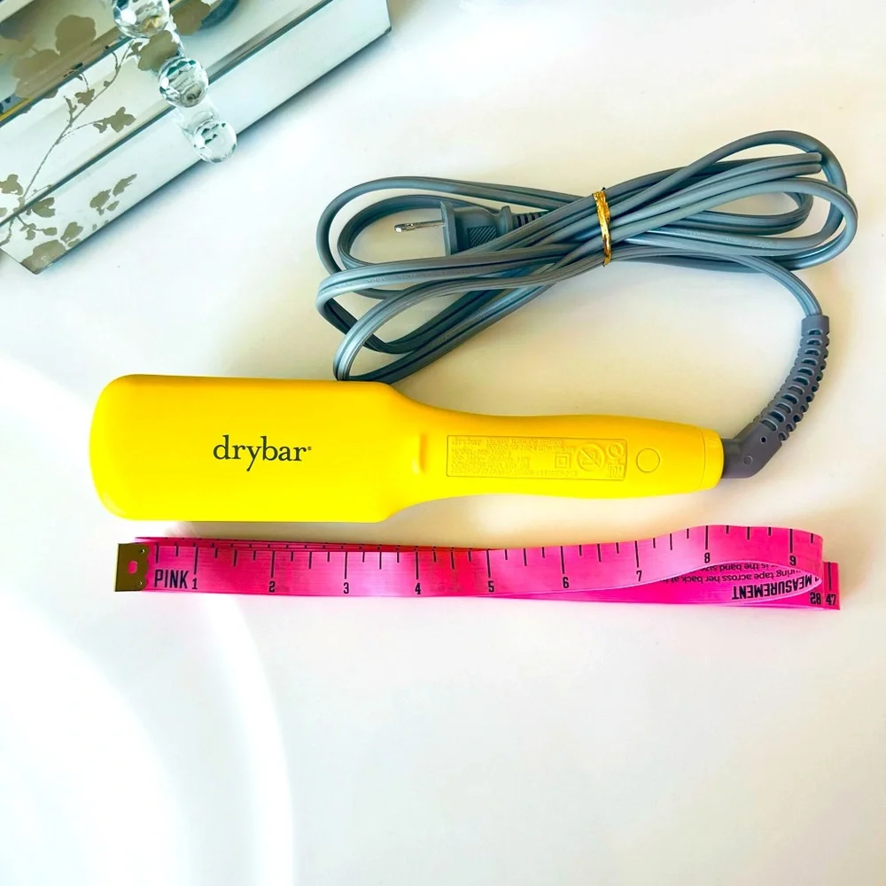 DRYBAR Baby Brush Yellow Straightening Iron